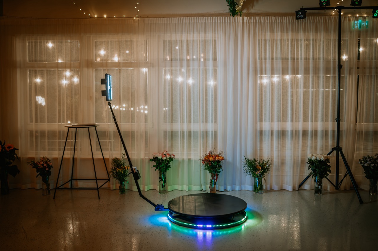 Has the 360 photo booth lost its charm?